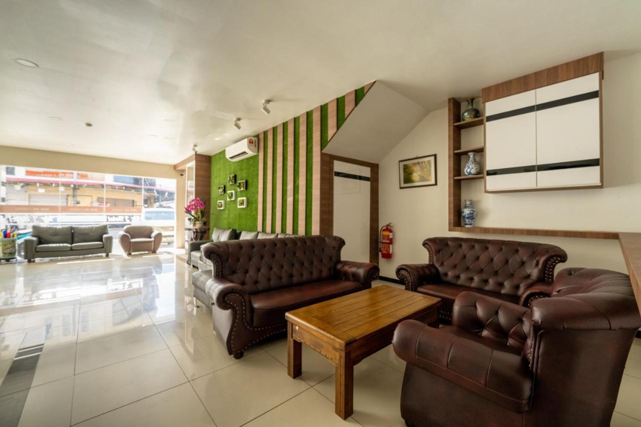 קוטה בארו Mary J Hotel Family 10 Pax Room מראה חיצוני תמונה